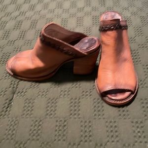 Free bird mules - quality leather and very comfy!